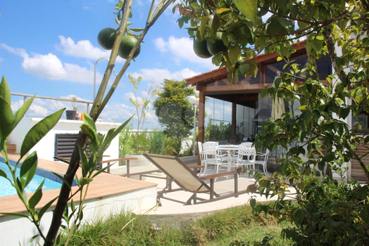 COSTA ESMERALDA