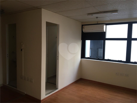 Condomínio Edifício Jurupis Office Building  Alameda dos Jurupis, 657