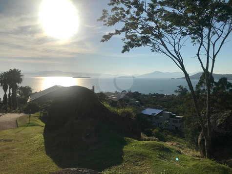 Venda Condomínio Florianópolis Cacupé 1