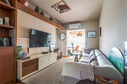 DEFINE NEW RESIDENCE