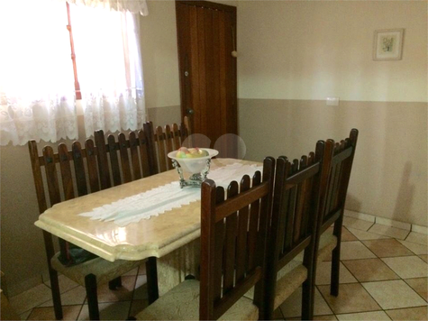 Foto REO586999