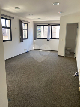 QUARTIER OFFICE CENTER