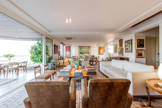 Contempler Residence