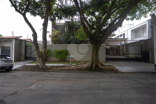 RUA MARQUÊS DE PARANÁ,428