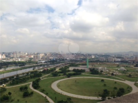 Edifício Praça Villa Lobos