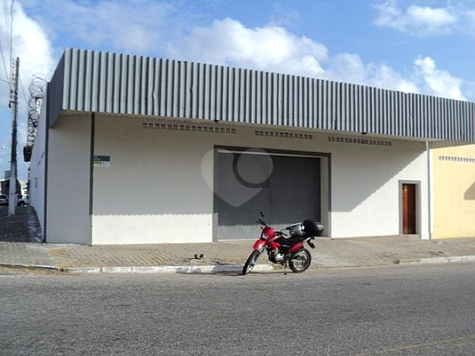 Galpão, 450 m² para Alugar - Quintas, Natal | Lopes Galpão, 450 m² para Alugar - Quintas, Natal | Lopes