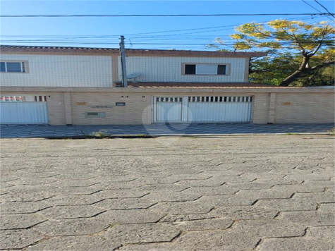 Foto REO700477