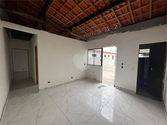 Casas de vila para Alugar - Conjunto Residencial Nova Bertioga, Mogi