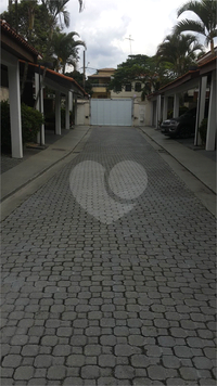 RUA PAULO PEIXOTO, 85