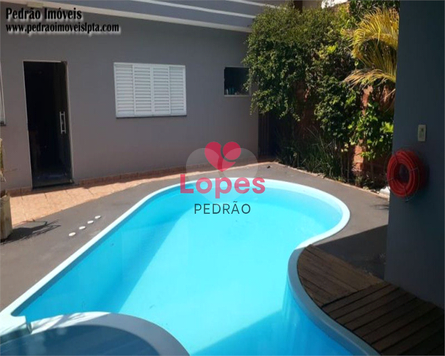 Foto REO762876