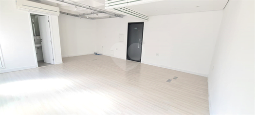 Oscar Freire Office B.