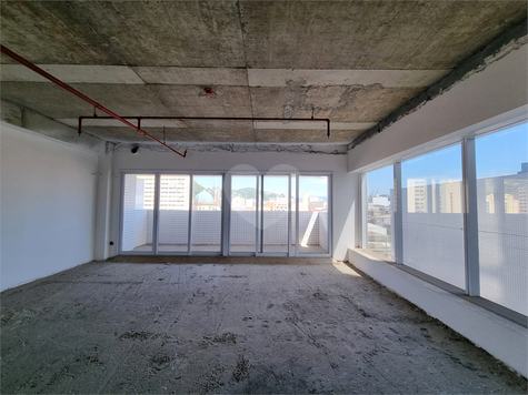 TRIBUNA SQUARE
