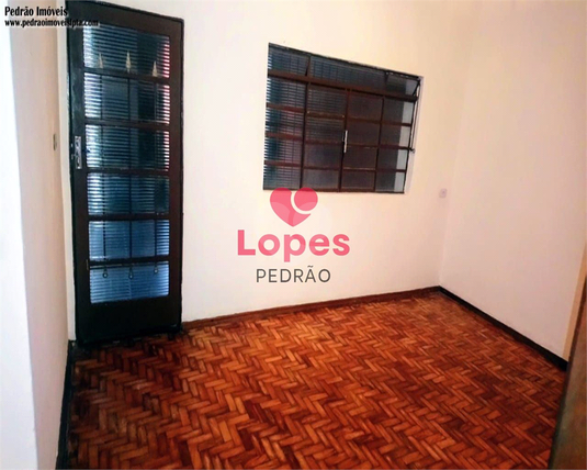 Foto REO805421