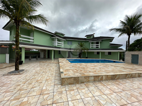 condominio morada da praia