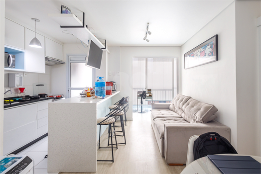 Brooklin Skymark