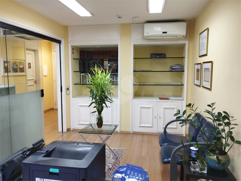 PALÁCIO DAS AMÉRICAS