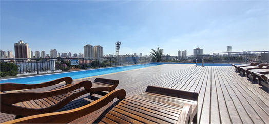 Club View