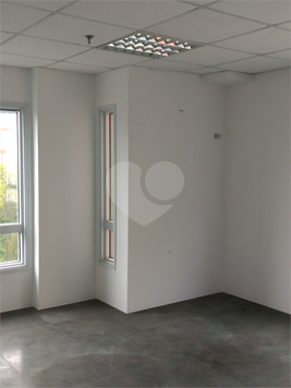 RUA MAESTRO CARDIM,1293