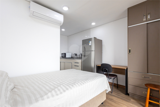 Nik Estação Vila Mariana