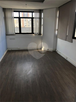 Condomínio Edifício Victoria Center