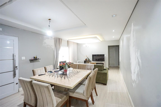 CONDOMÍNIO QUINTO ANDAR - 03077-000 - 1098