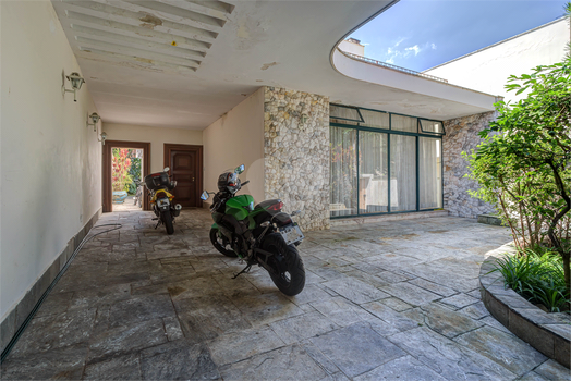 RUA PIRES DE OLIVEIRA,117
