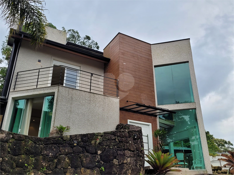 Condomínio Parque Petrópolis 4 Secção