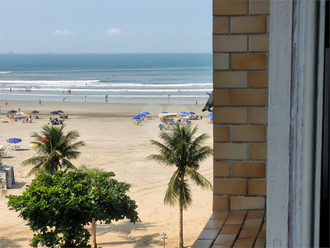  Condomínio Edifício Caravelle -