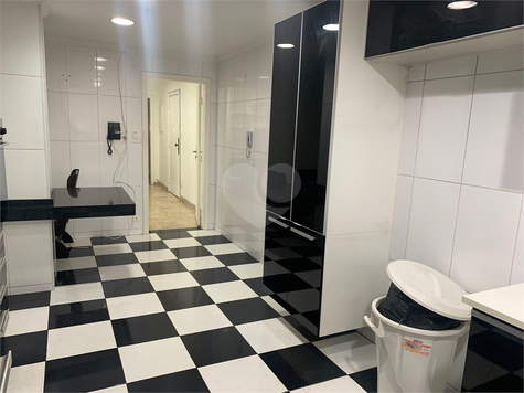 CONDOMÍNIO QUINTO ANDAR - 04191-080 - 304