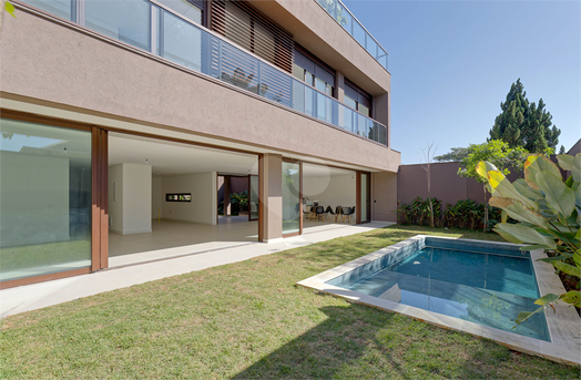 CASA FLORA BADRA