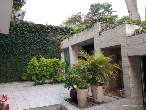 entrada das garagens