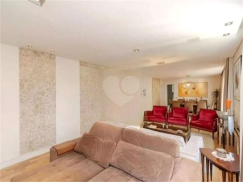 CONTEMPORÂNEO CAMPO BELO