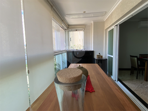 MODERN HOME