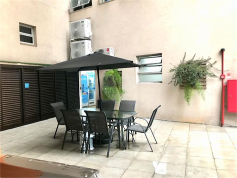 SÓCRATES E ARCHIMEDES