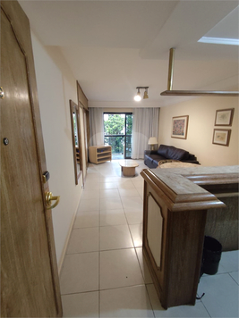 THE LANDMARK RESIDENCE
