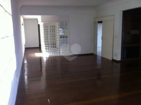 NOSSA SENHORA DE LOURDES