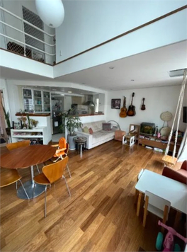 LINDENBERG LIGHT