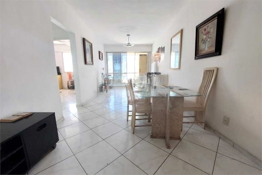 Edifício "VAL GARDENA"