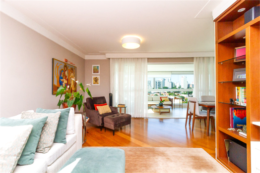 PENTHOUSE CAMPO BELO