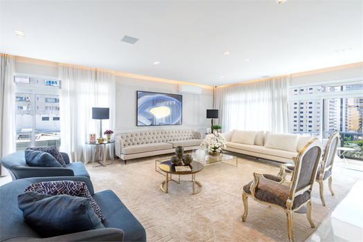 Edifício Pedras Brancas