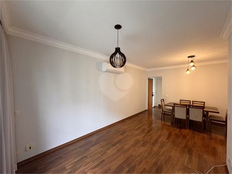 Edifício Hoscar Morozini