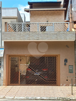 Venda Condomínio Mogi das cruzes Jardim rubi 1