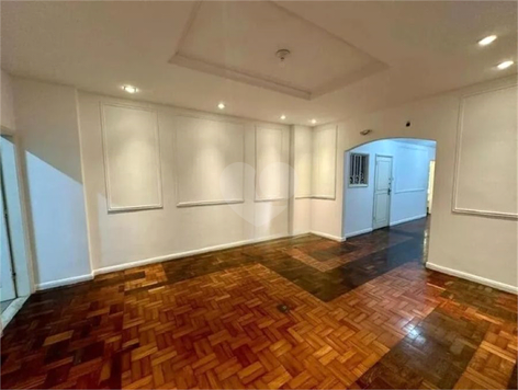 Condomínio do Edifício Embaixador