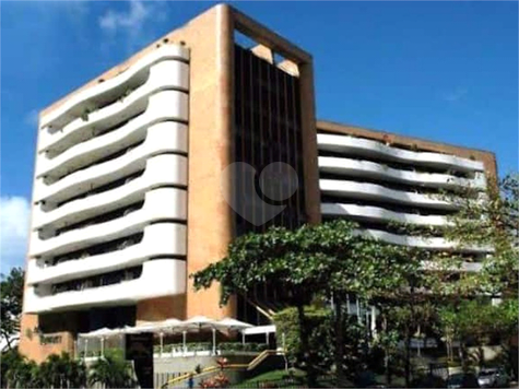 Venda Flat Salvador Ondina 1