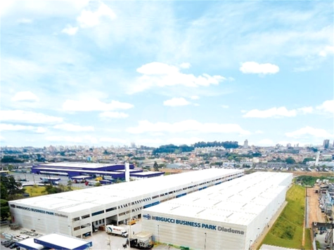Aluguel Condomínio Diadema Piraporinha 1