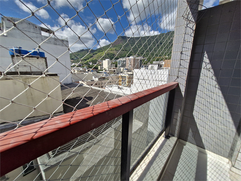 Edifício "RESIDENCIAL ITACURUÇÁ"