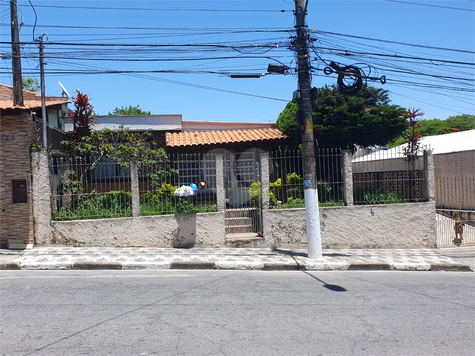 Venda Casa térrea Poá Centro 1