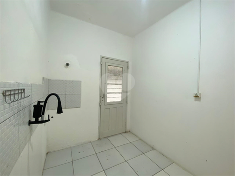 Condomínio Edificio Uiara