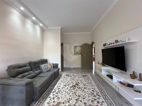 Venda Casa térrea Serra Negra Loteamento Jardim Serrano 1