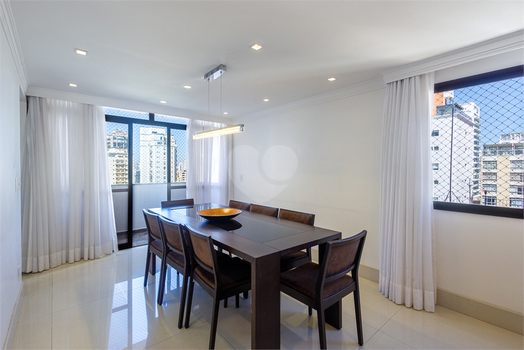 GALERIA